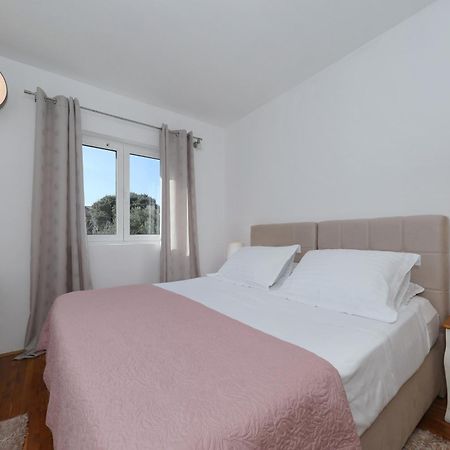Sea Relaxing Apartment Bibinje Exterior photo