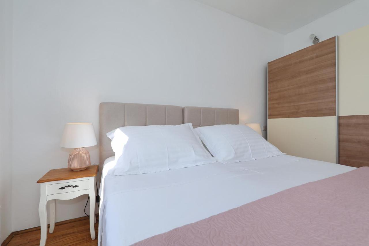 Sea Relaxing Apartment Bibinje Exterior photo