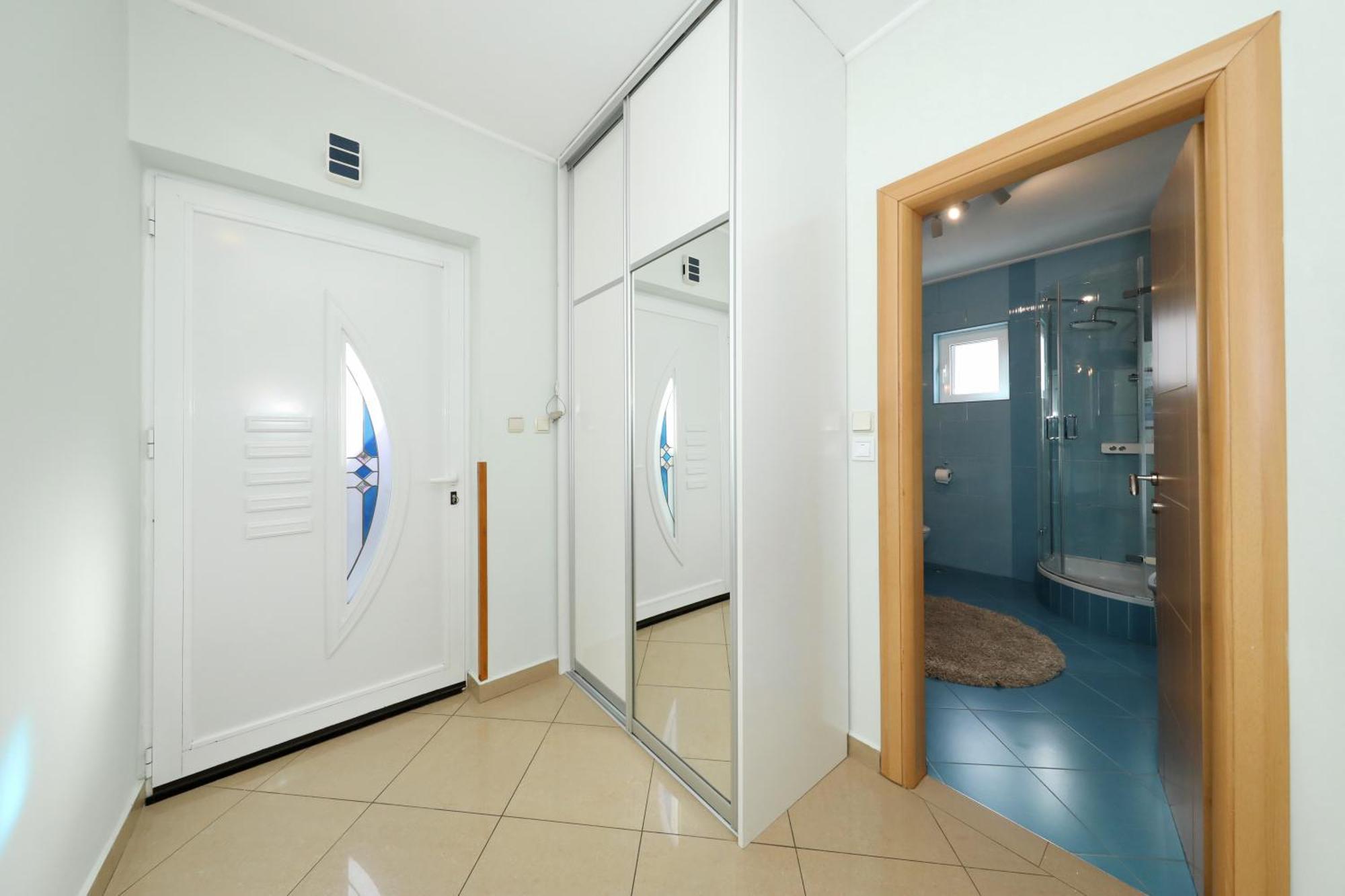Sea Relaxing Apartment Bibinje Exterior photo